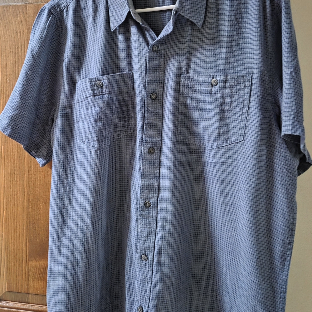 Toad&Co Men's Navy Plaid Button Down Shirt